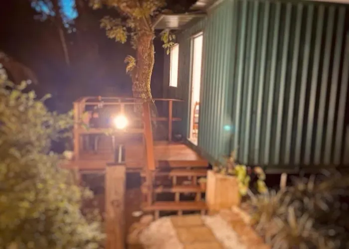 Container com Deck e Vista I Climatizado e Aconchegante em Curitiba na Natureza